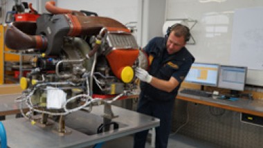 Lufthansa Technik AG trasforma i processi di manutenzione e ispezione delle unità APU con Vocollect 