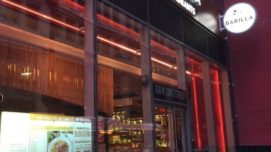 Il ristorante Barilla di Manhattan ha una nuova vetrina magica