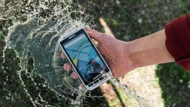 Handheld lancia il dispositivo rugged Android all-in-one Nautiz X2 